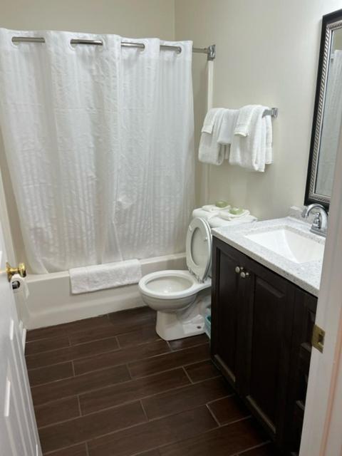 Eastside Suites Lynchburg Ngoại thất bức ảnh