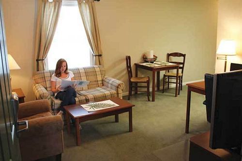 Eastside Suites Lynchburg Ngoại thất bức ảnh